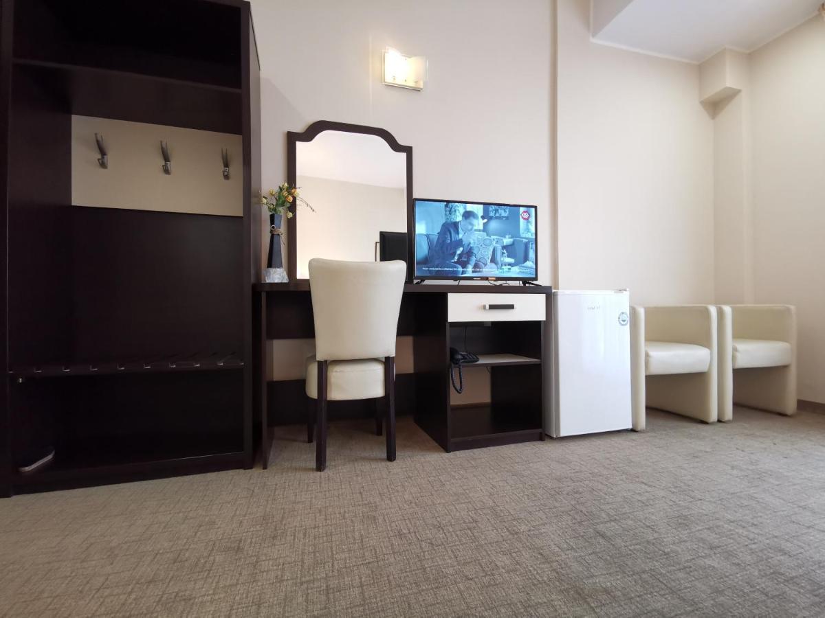 Hotel New Derby Constanta Luaran gambar