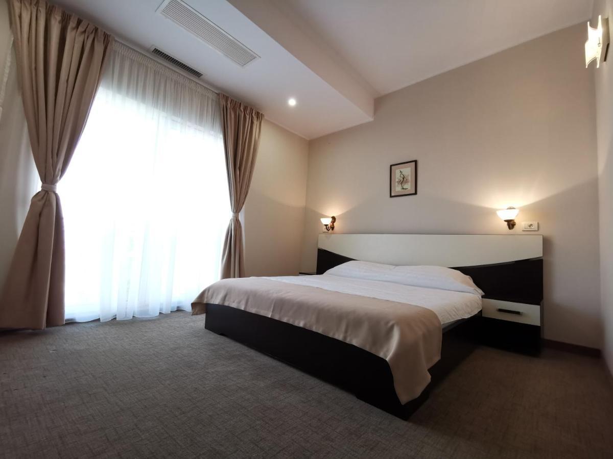 Hotel New Derby Constanta Luaran gambar