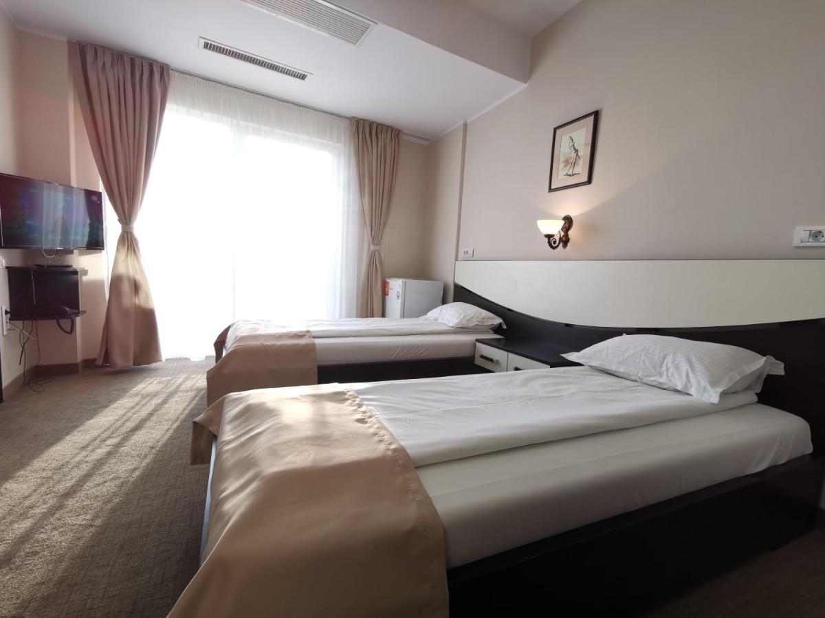 Hotel New Derby Constanta Luaran gambar